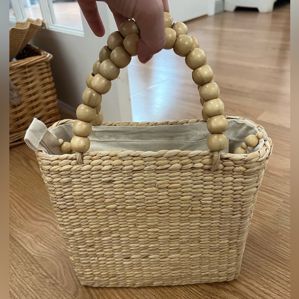 Rattan purse